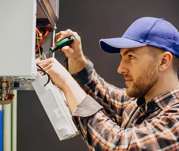 Expert Plumber for Tankless Water Heater Maintenance in Saco, ME: Schedule Professional Maintenance Services with Us