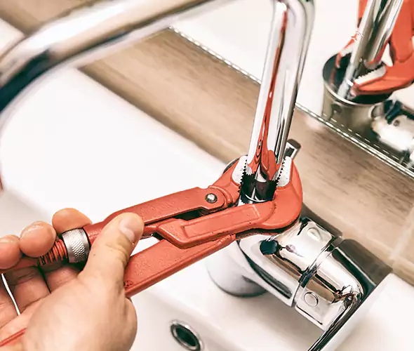 Expert Leak Repair Plumber in Saco, ME