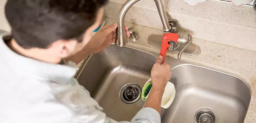 Faucet Repair in Saco
